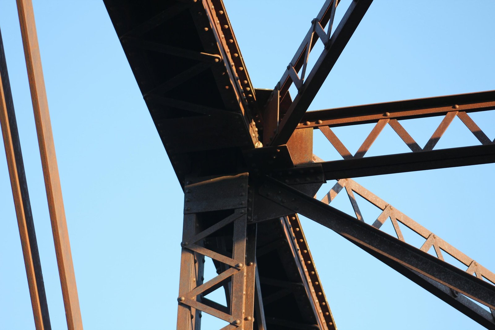 Upper connection, Whipple span